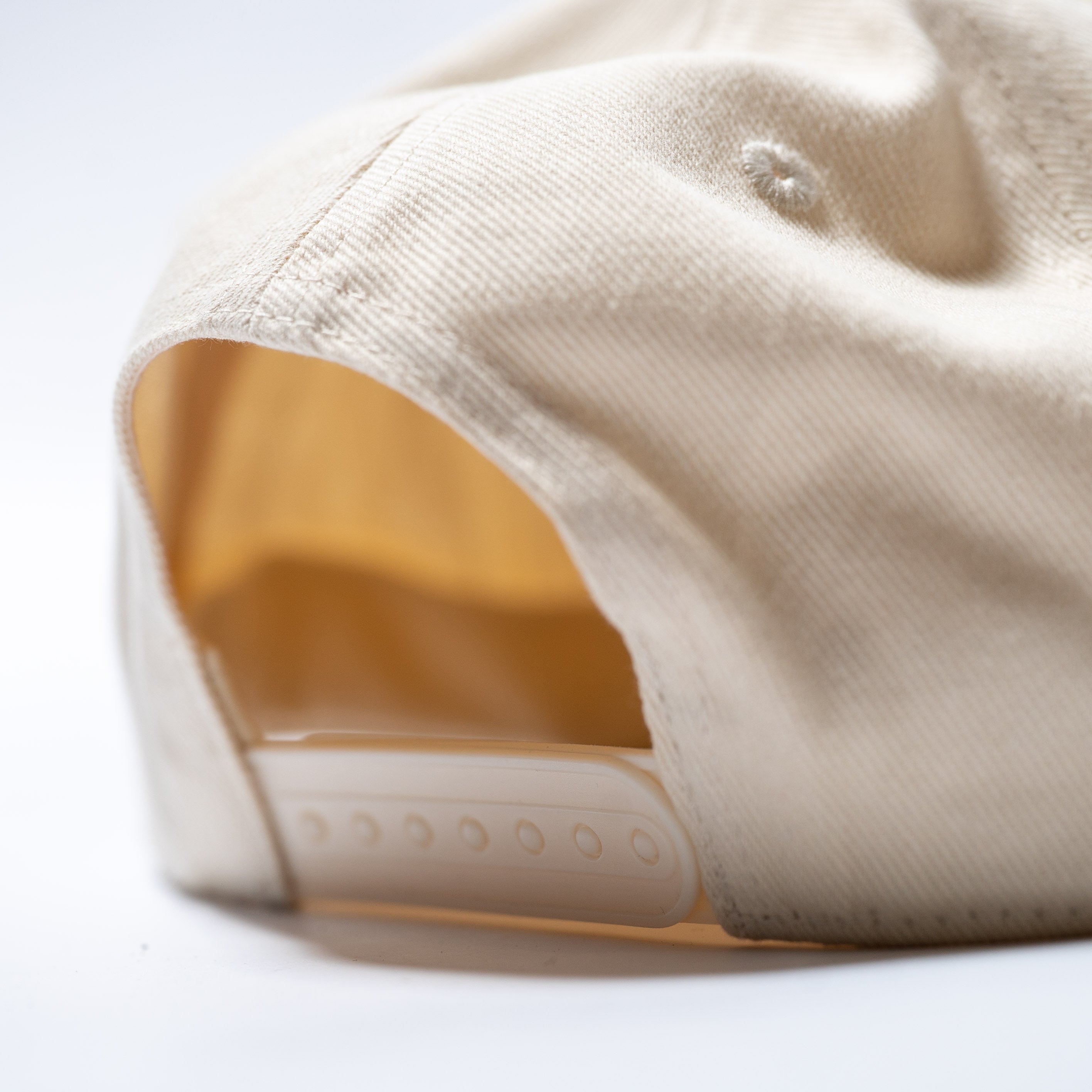 Contrast Logo Cap